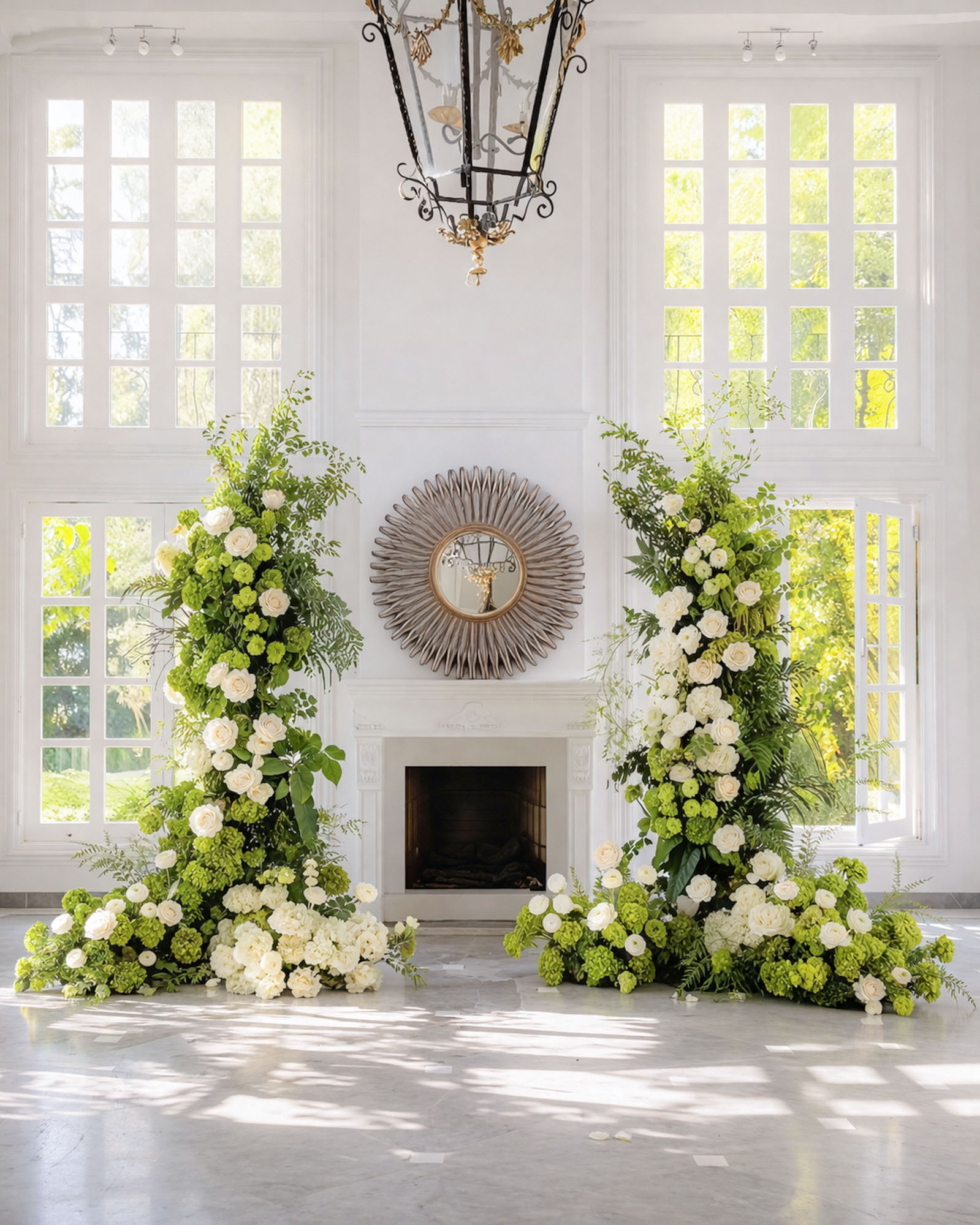 Decoración editorial de boda con velas y ambientación integral en Colombia