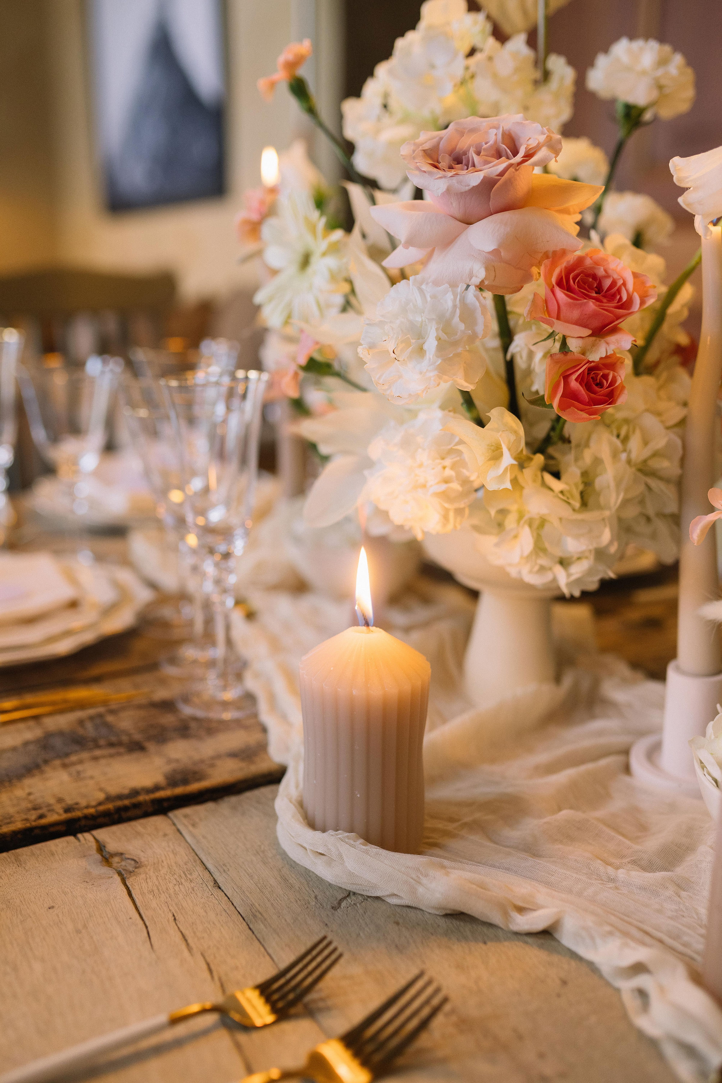 Romantic nude wedding floral design